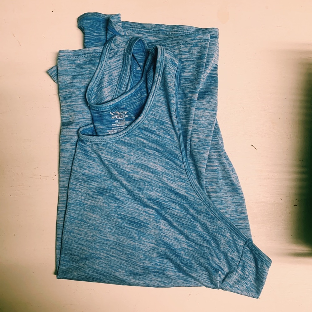 Sports tank